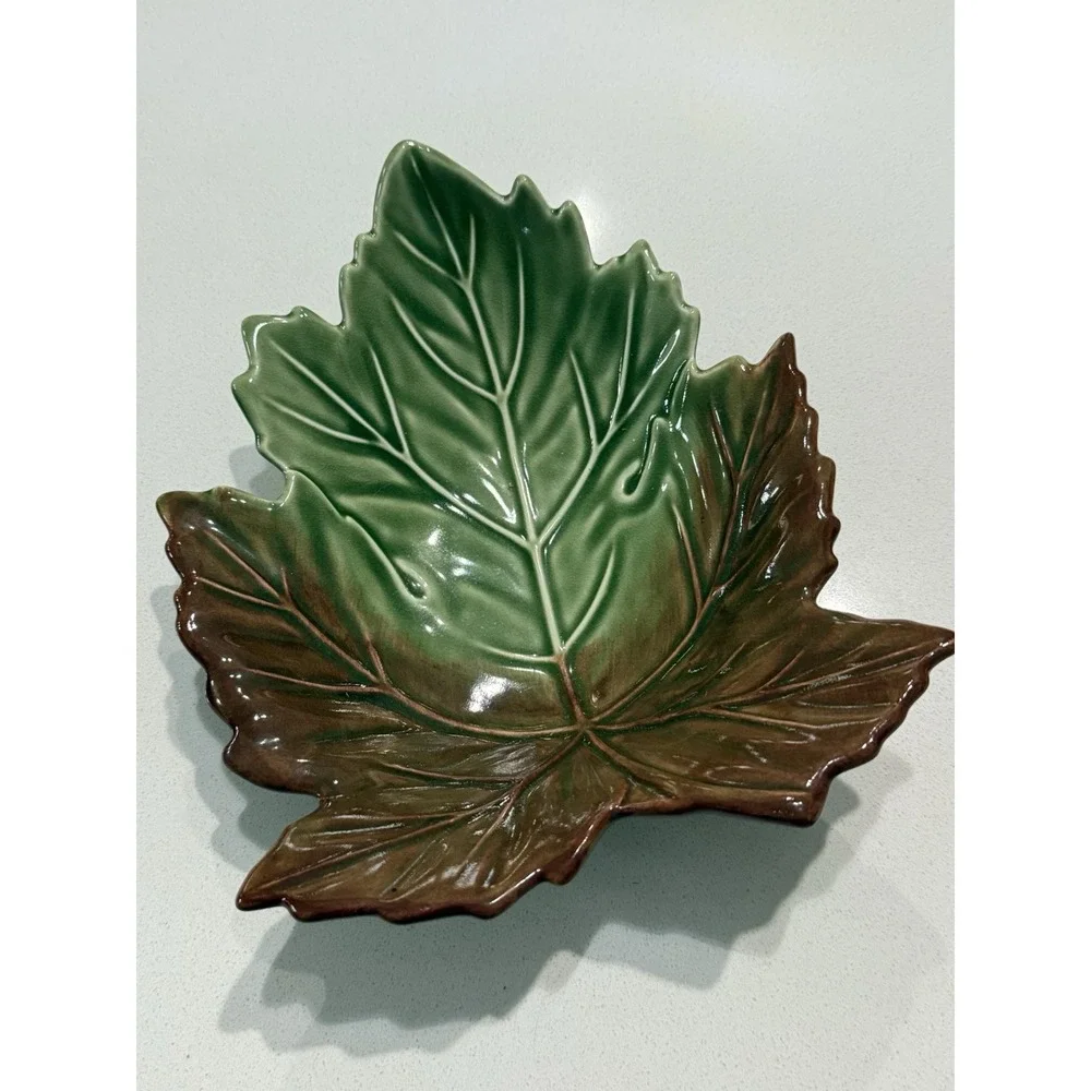 Vintage Mervyn's Ceramic Green Brown Leaf Bowl‎ Dish